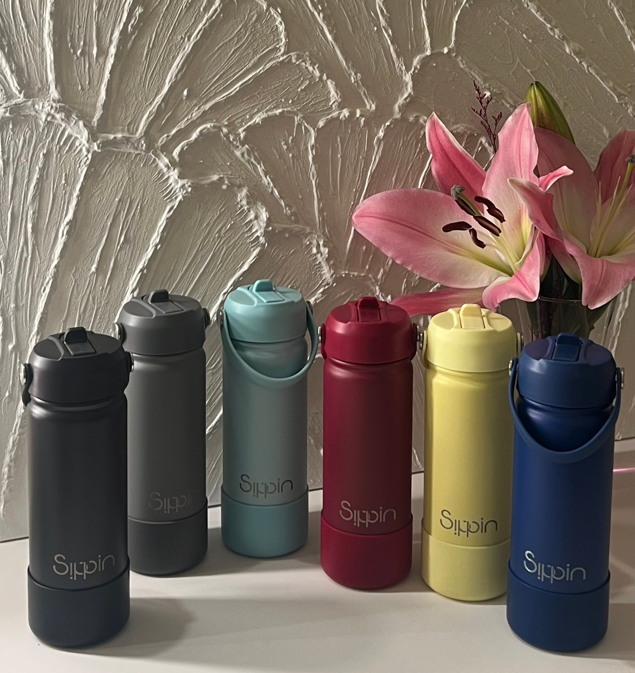 Sipping leakproof bottle’s