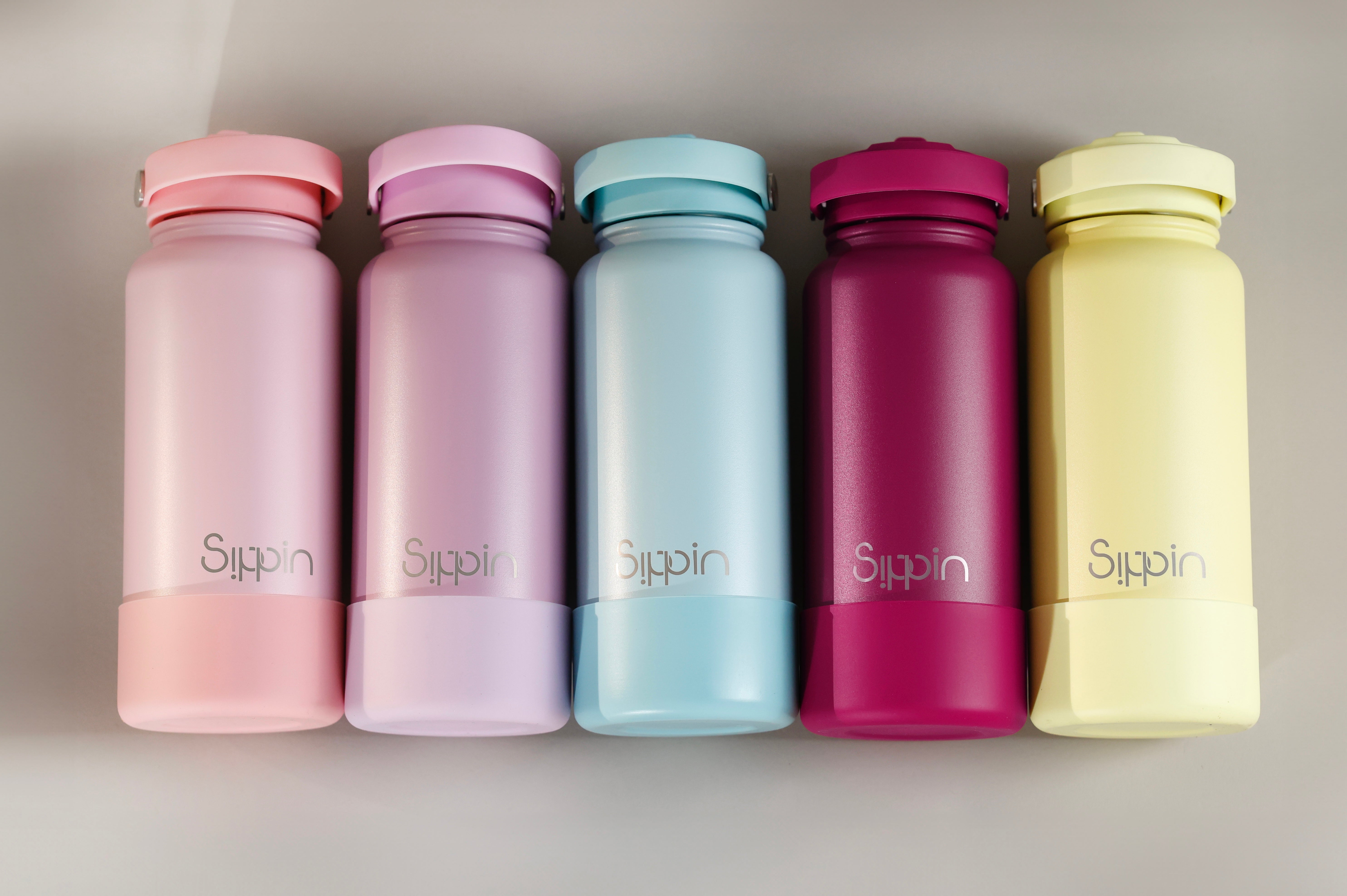 Sipping leakproof bottle’s