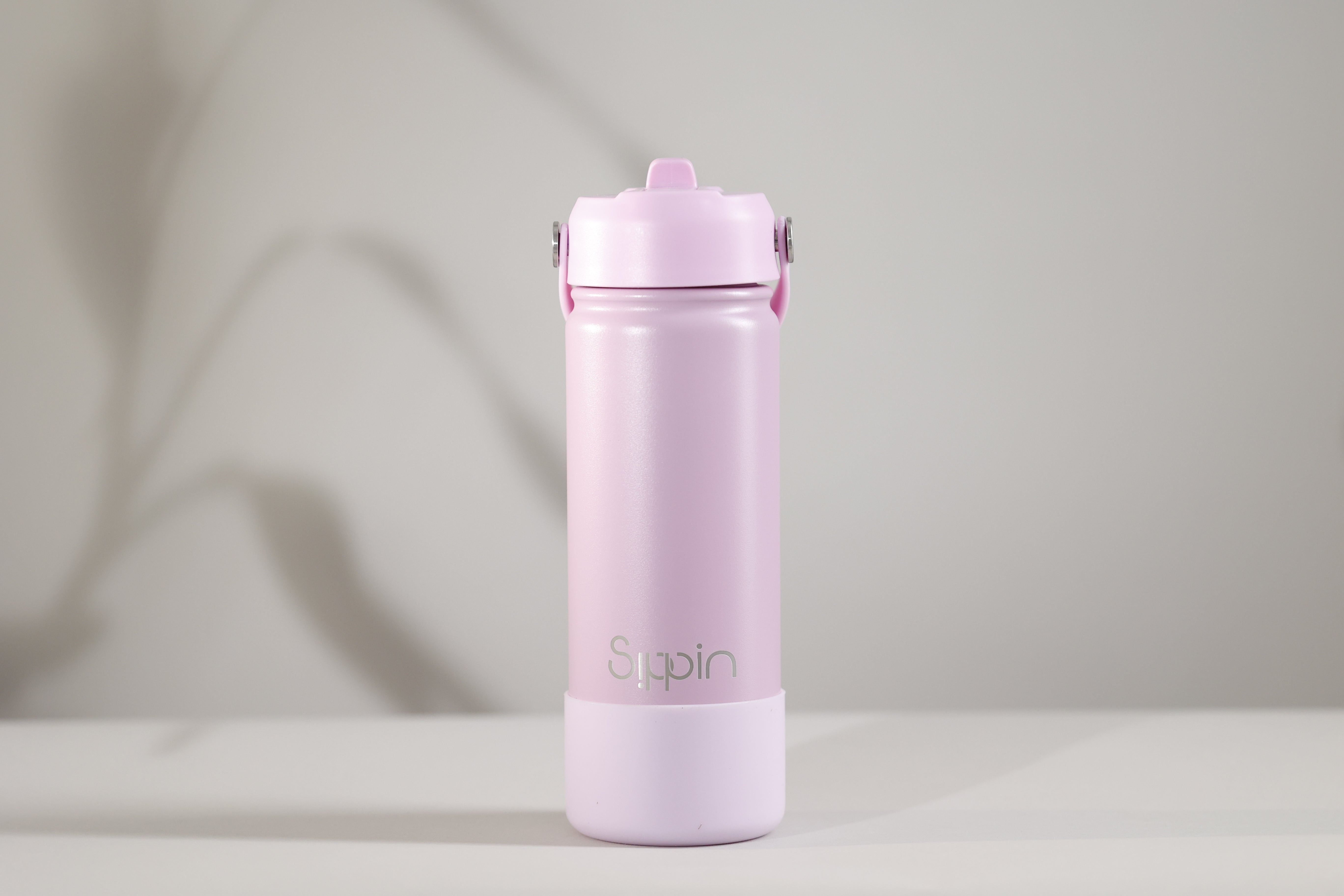 Sipping leakproof bottle’s