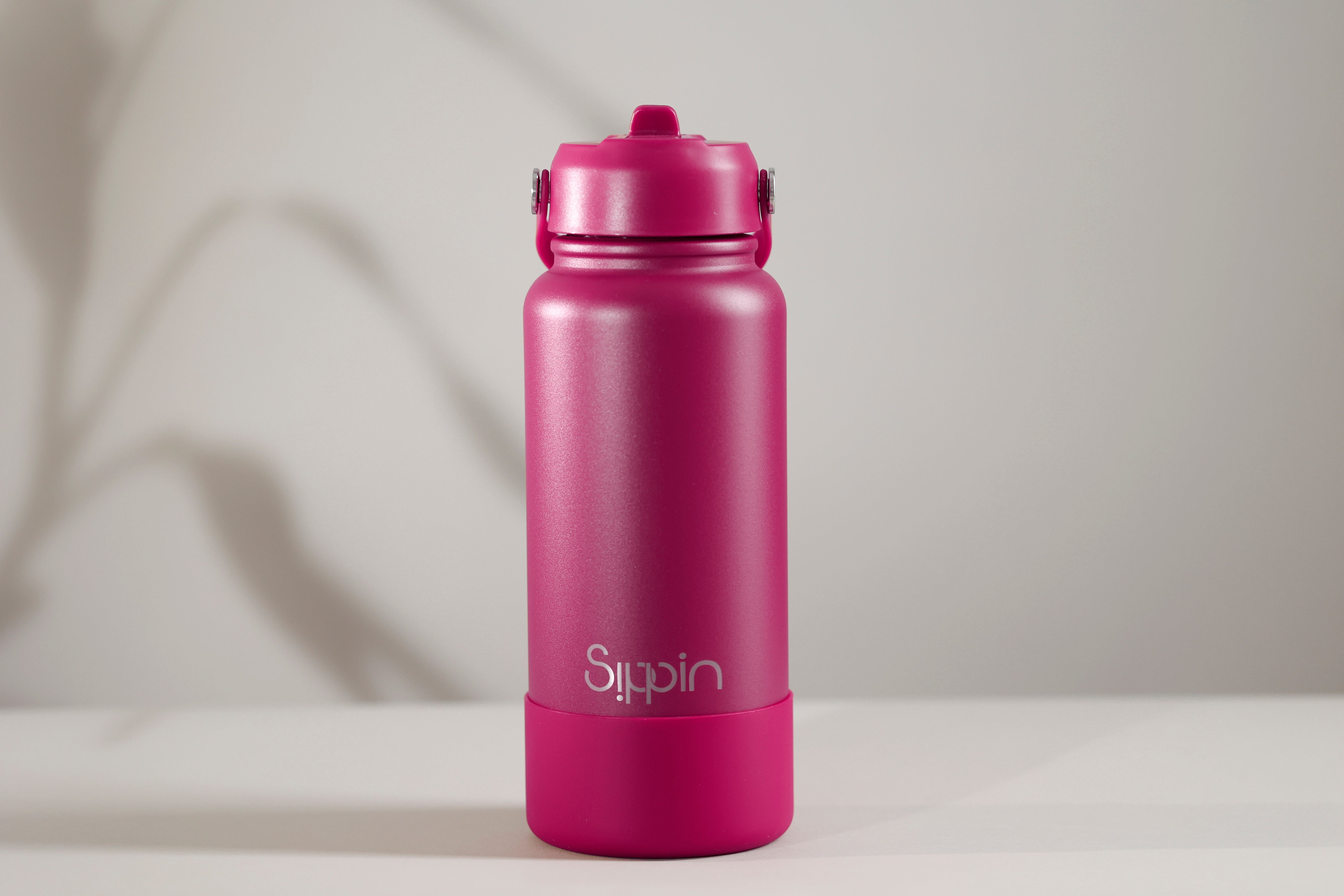 Sipping leakproof bottle’s