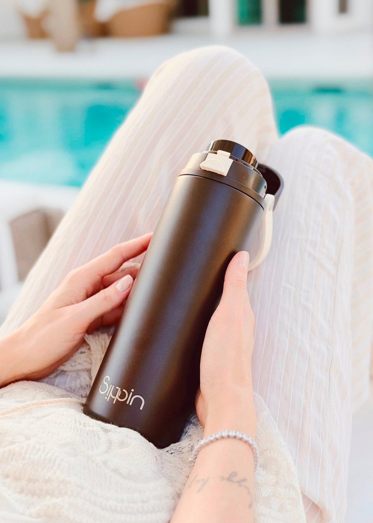 DUO 2 in 1 Sippin Bottle